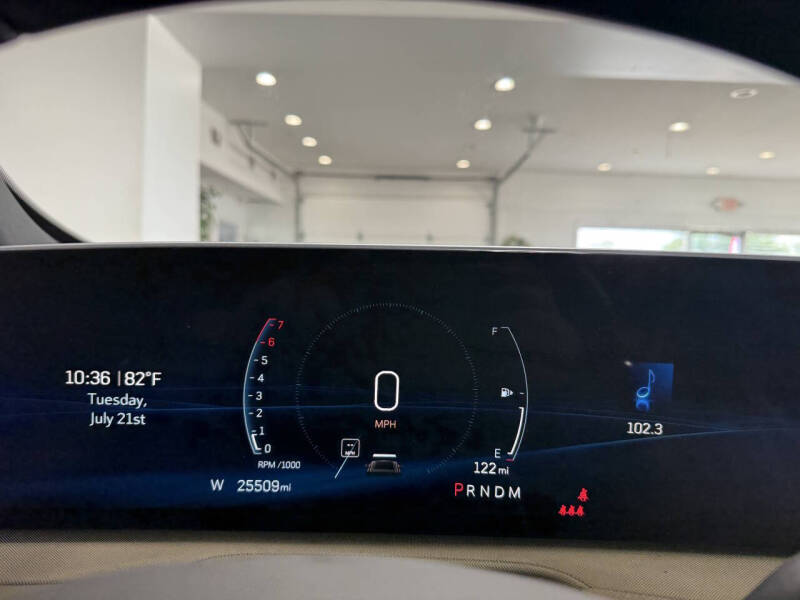2024 Cadillac XT4 Luxury
