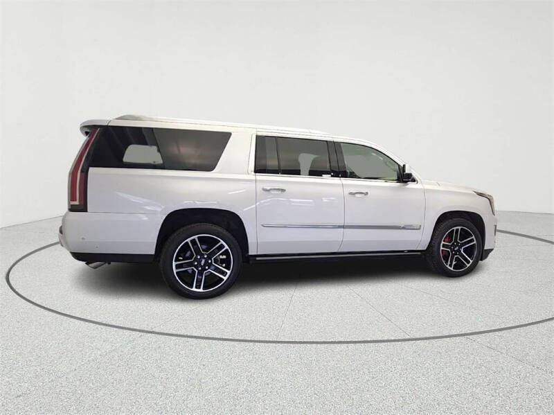 2017 Cadillac Escalade ESV Platinum