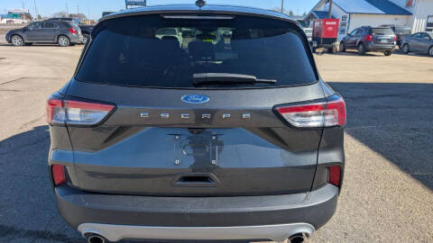 2020 Ford Escape SE