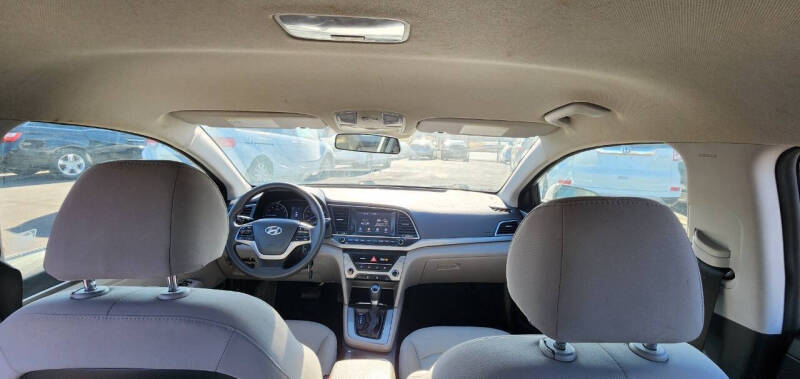 2018 Hyundai Elantra SEL