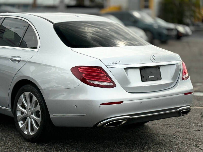 2017 Mercedes-Benz E-Class E 300