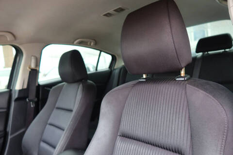 2015 Mazda MAZDA6 i Sport