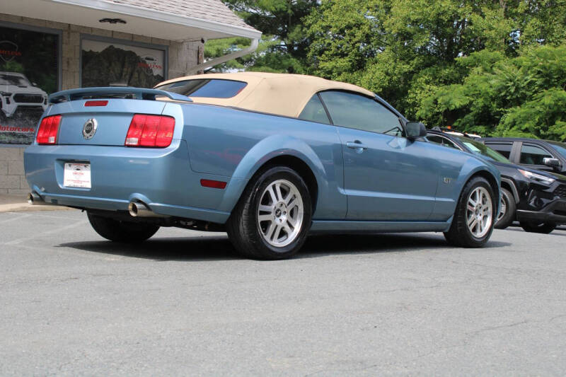2006 Ford Mustang
