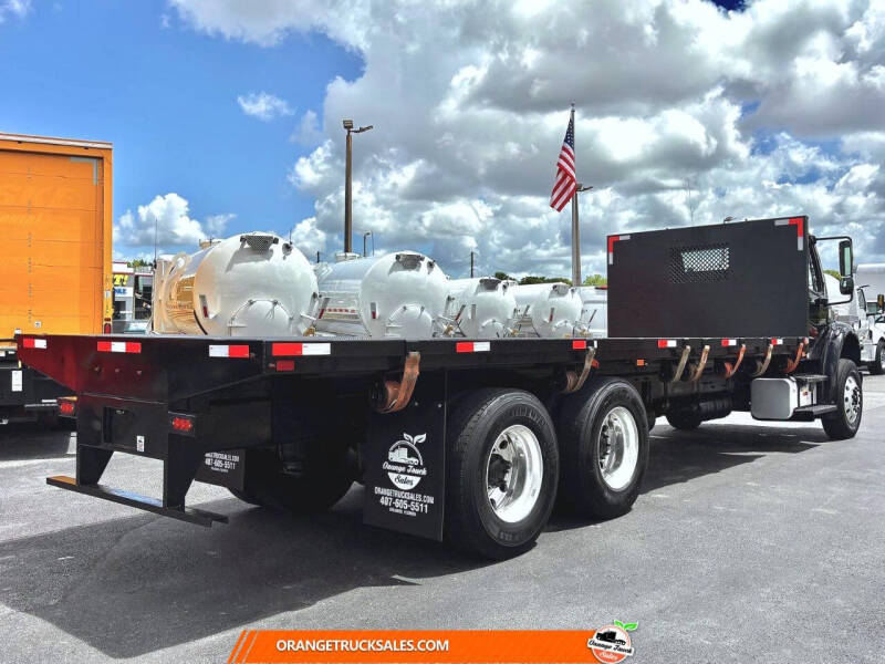 2020 Freightliner M2 106