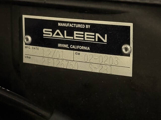 2002 Ford Mustang GT Deluxe