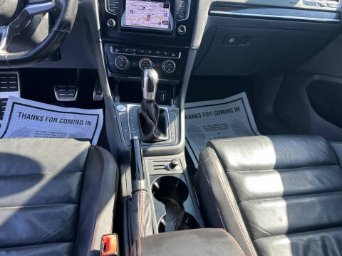 2015 Volkswagen Golf GTI SE