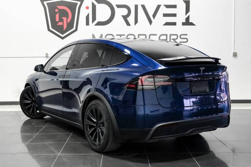 2023 Tesla Model X Plaid