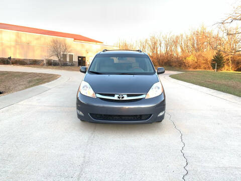 2008 Toyota Sienna for sale at JB Motors in Kansas City MO