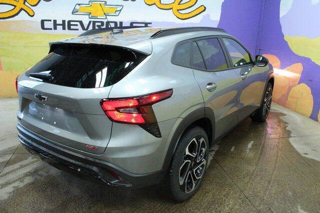2025 Chevrolet Trax RS