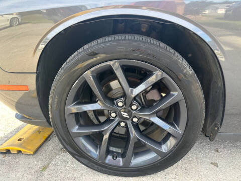2019 Dodge Challenger SXT