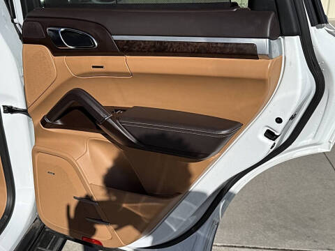 2017 Porsche Cayenne S