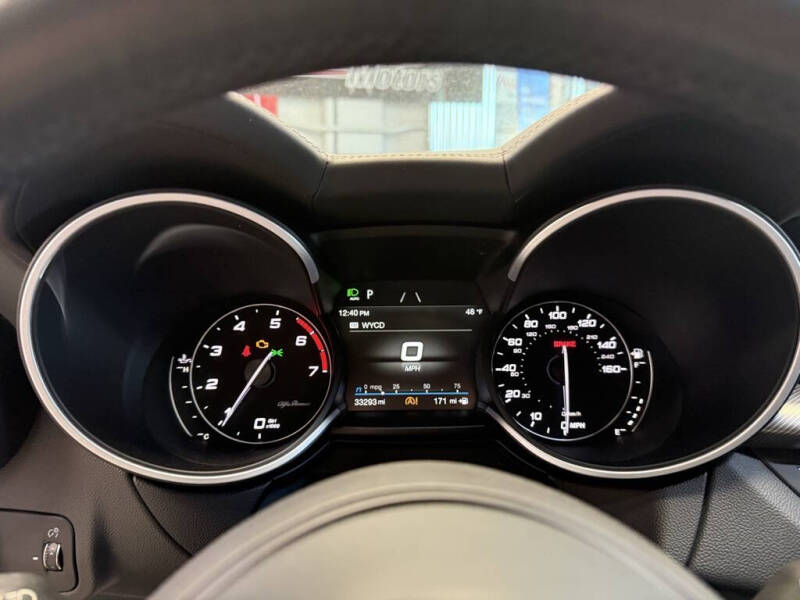 2023 Alfa Romeo Stelvio Veloce