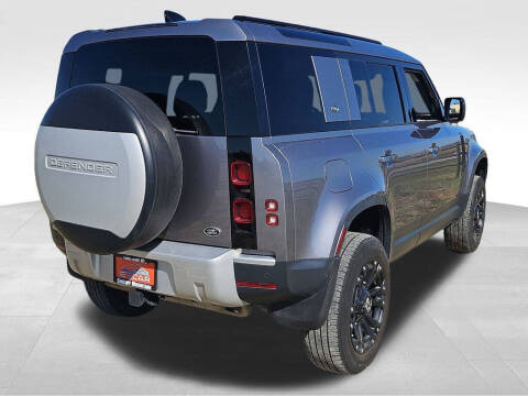 2020 Land Rover Defender 110 SE
