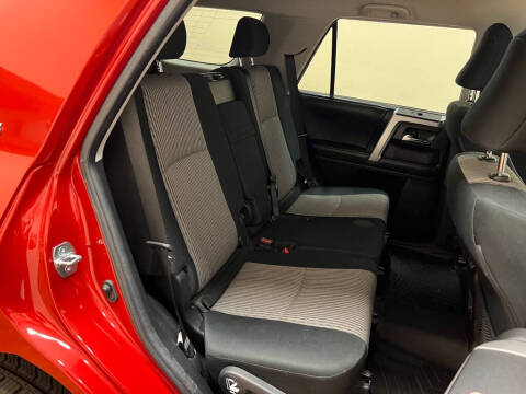 2022 Toyota 4Runner SR5