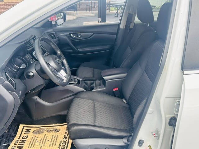 2018 Nissan Rogue SV