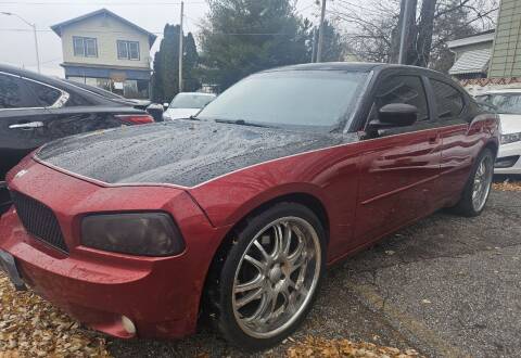 2006 Dodge Charger for sale at Unique Motors in Rock Island IL