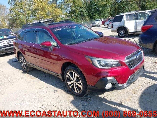 Subaru Outback's photo