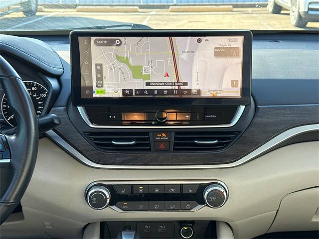 2023 Nissan Altima 2.5 SV