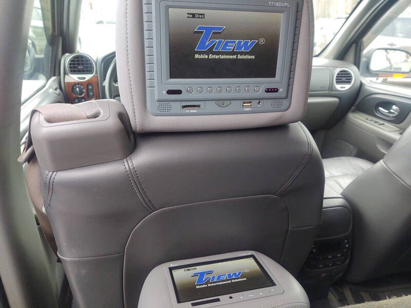 2004 GMC Envoy XL SLT