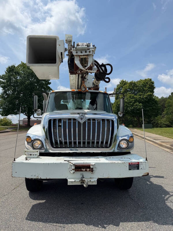 2008 International WorkStar 7400