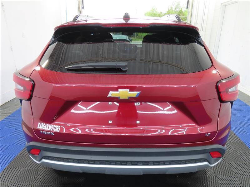 2025 Chevrolet Trax LT