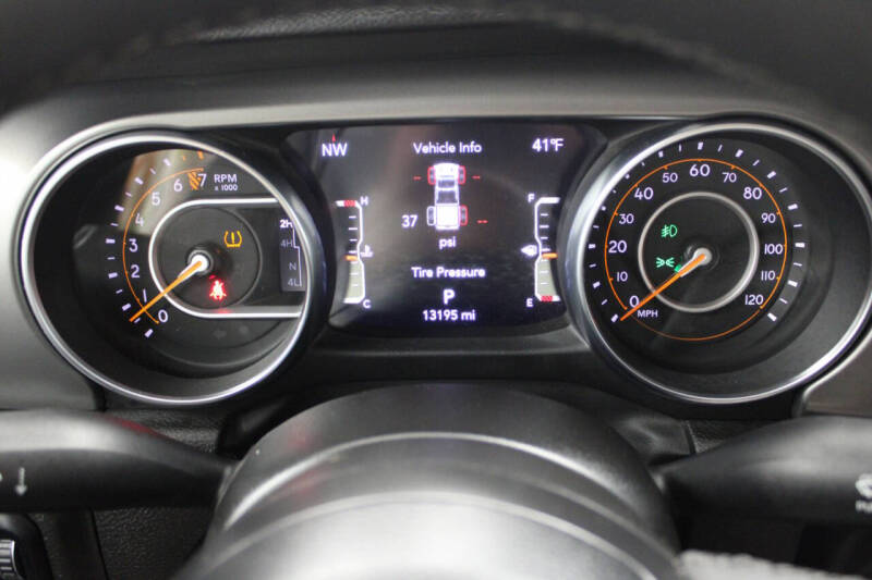 2023 Jeep Gladiator Willys