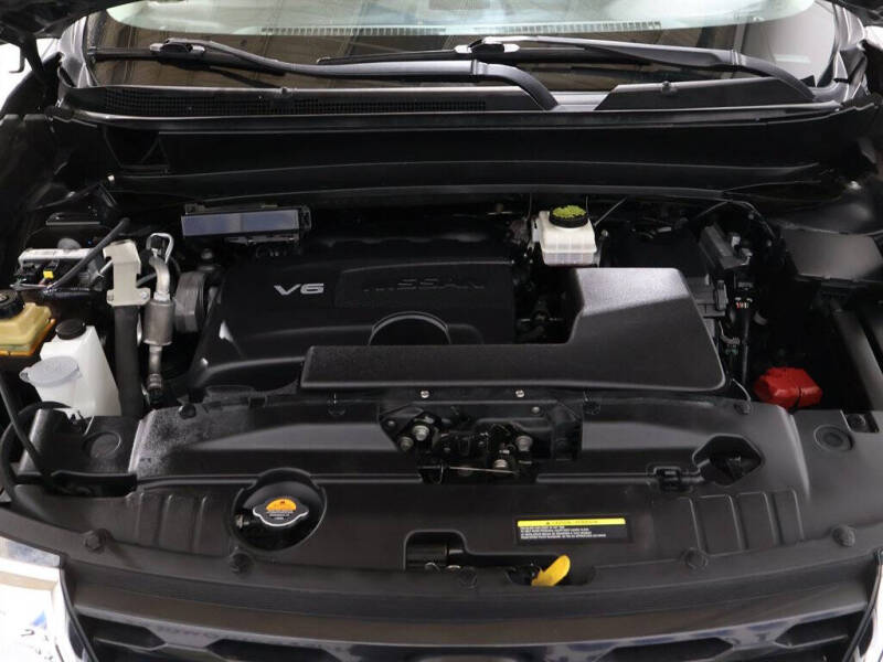 2020 Nissan Pathfinder SV