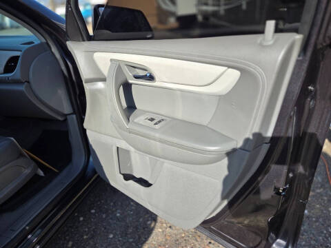 2017 Chevrolet Traverse LS