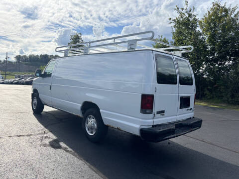 2011 Ford E-Series E-250