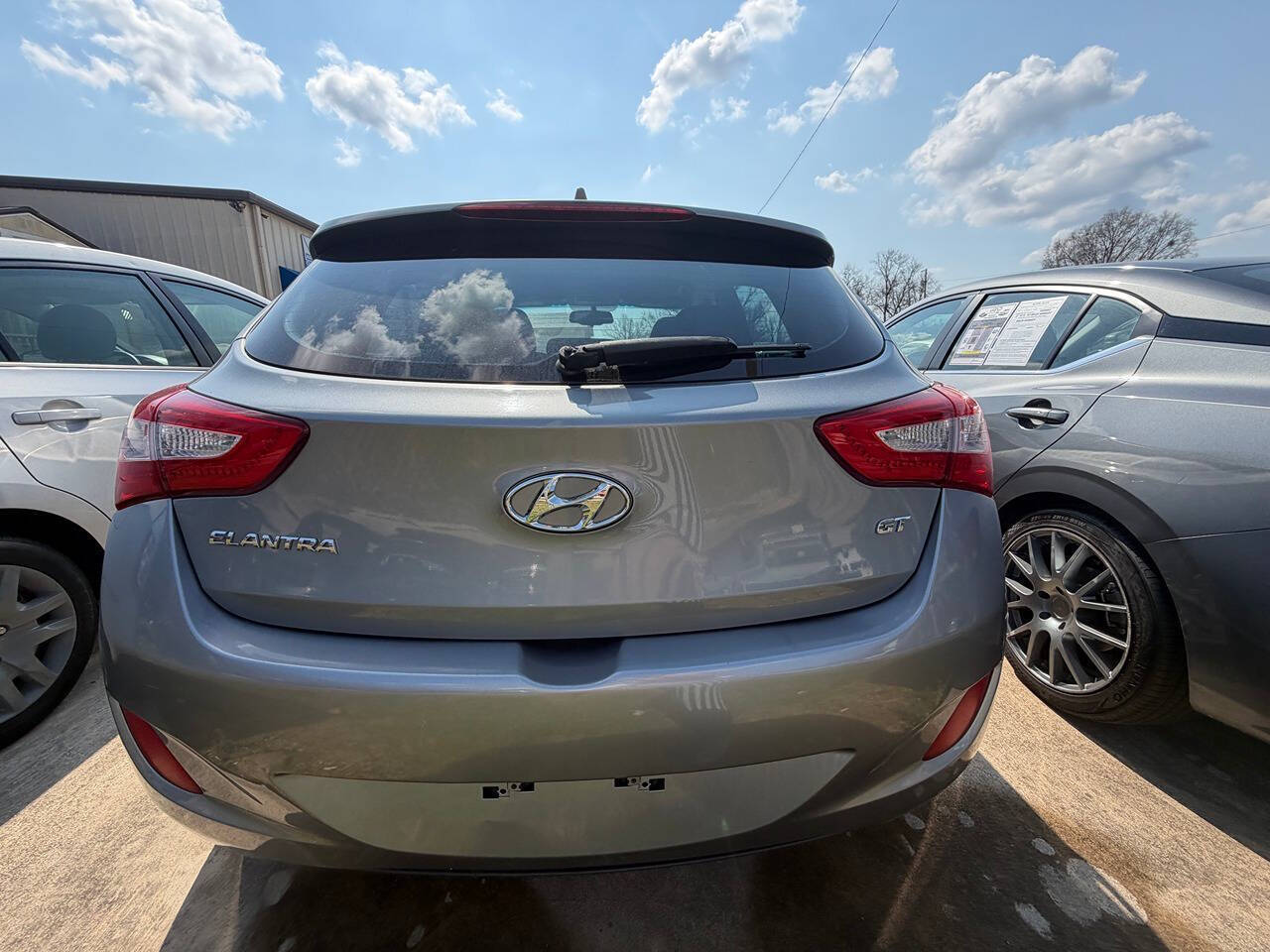 HyundaiElantra GT5