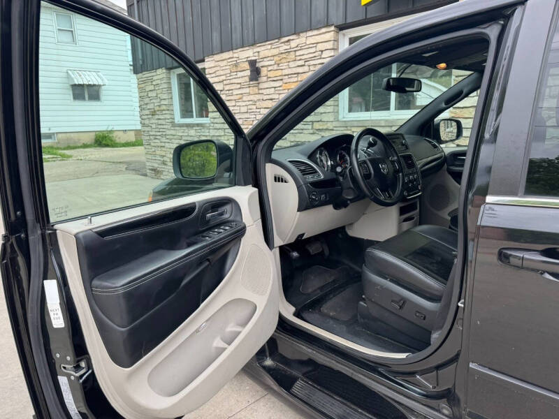 2017 Dodge Grand Caravan SXT