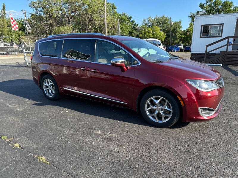 2017 Chrysler Pacifica Limited