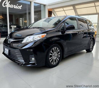 2018 Toyota Sienna XLE 8-Passenger