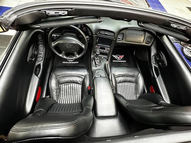 2004 Chevrolet Corvette