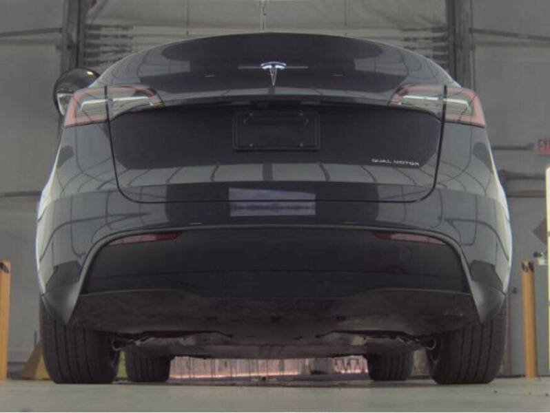 2025 Tesla Model Y Long Range