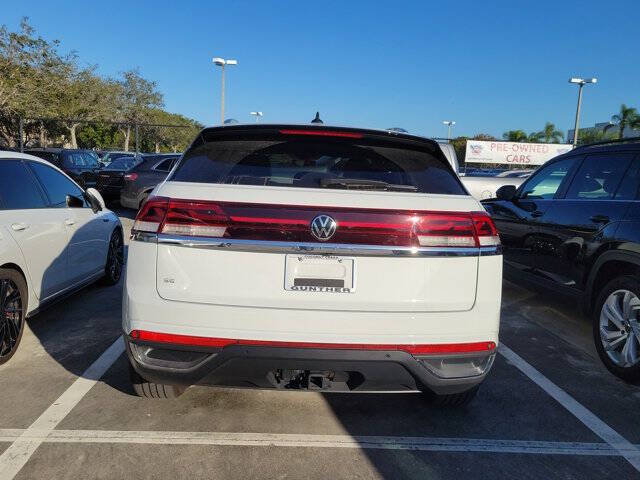 2025 Volkswagen Atlas Cross Sport SE