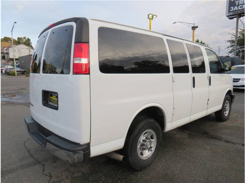 2020 Chevrolet Express LT 2500