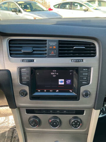 2015 Volkswagen Golf SportWagen TSI S