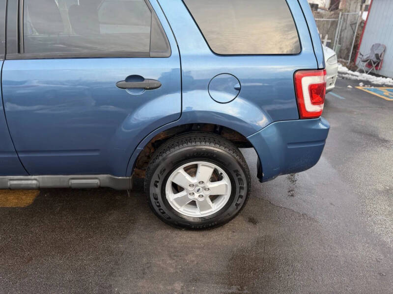 2009 Ford Escape XLT