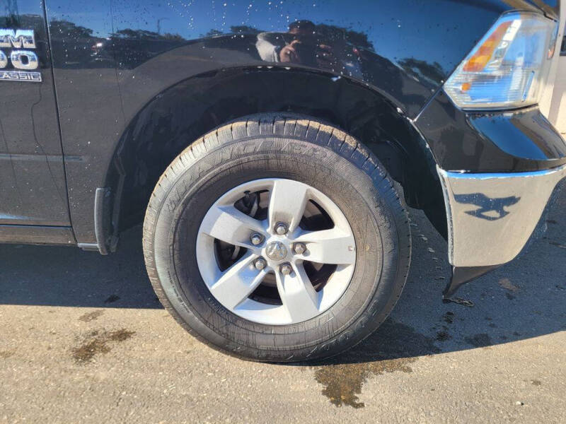 2023 RAM 1500 Classic SLT