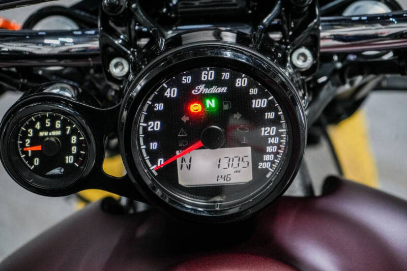 2021 Indian Scout Bobber ABS Icon