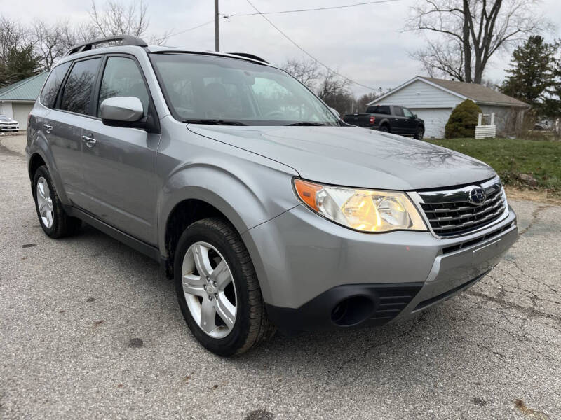 2010 Subaru Forester X Premium's photo