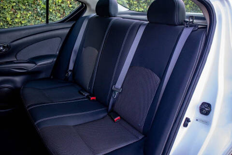 2016 Nissan Versa 1.6 SV