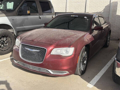 2018 Chrysler 300 Touring