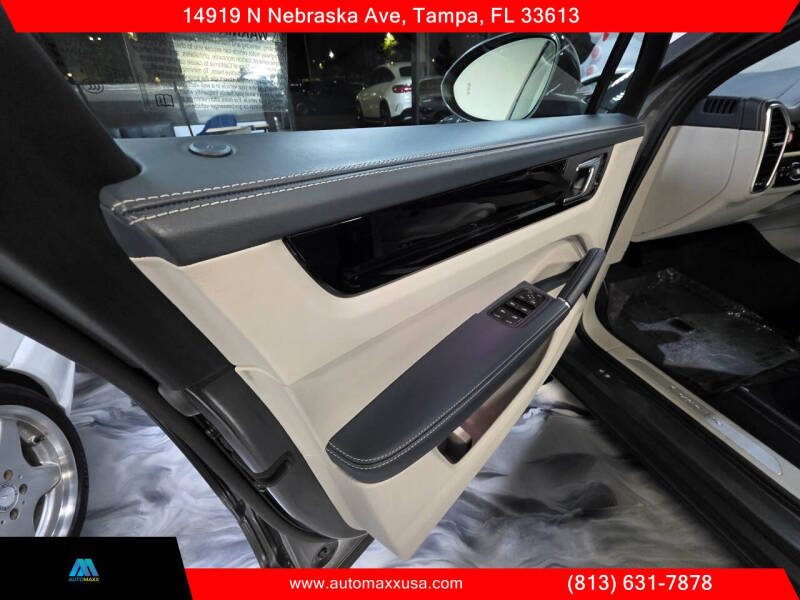 2021 Porsche Cayenne