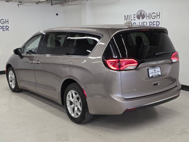 2017 Chrysler Pacifica Touring Plus