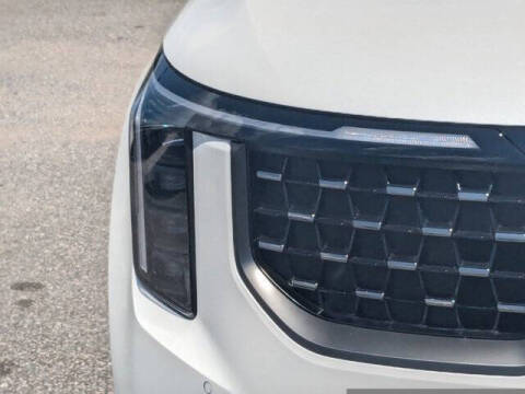 2025 Kia Carnival SX