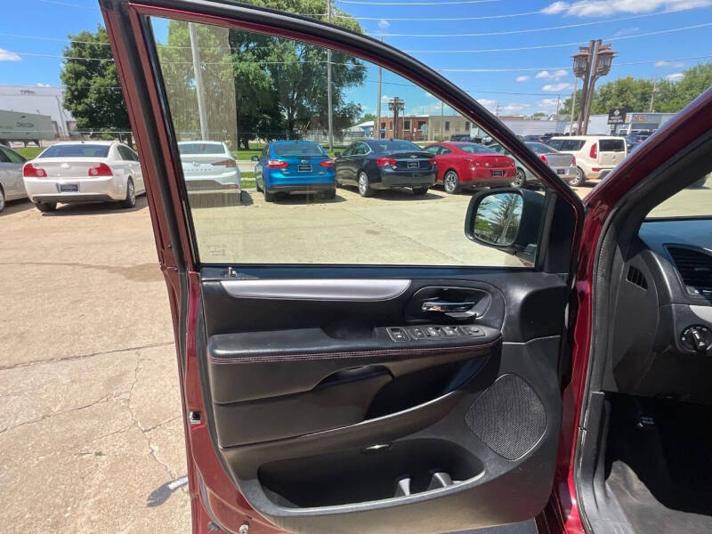 2017 Dodge Grand Caravan GT