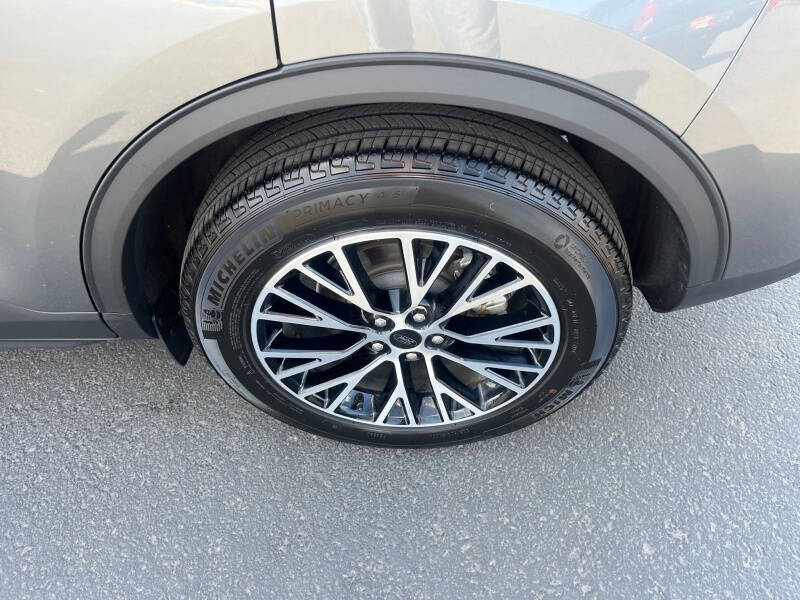 2025 Ford Escape Plug-In Hybrid PHEV