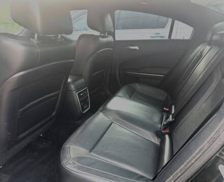 2016 Dodge Charger SXT